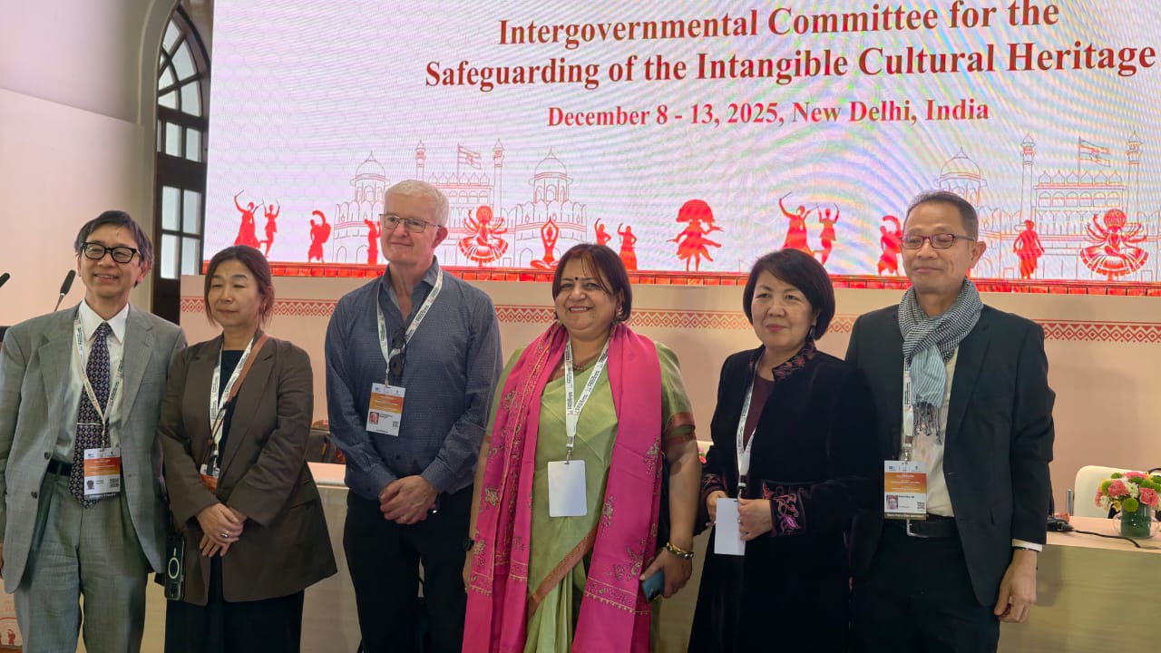 Участие в 20-й сессии Юнеско в Нью-Дели